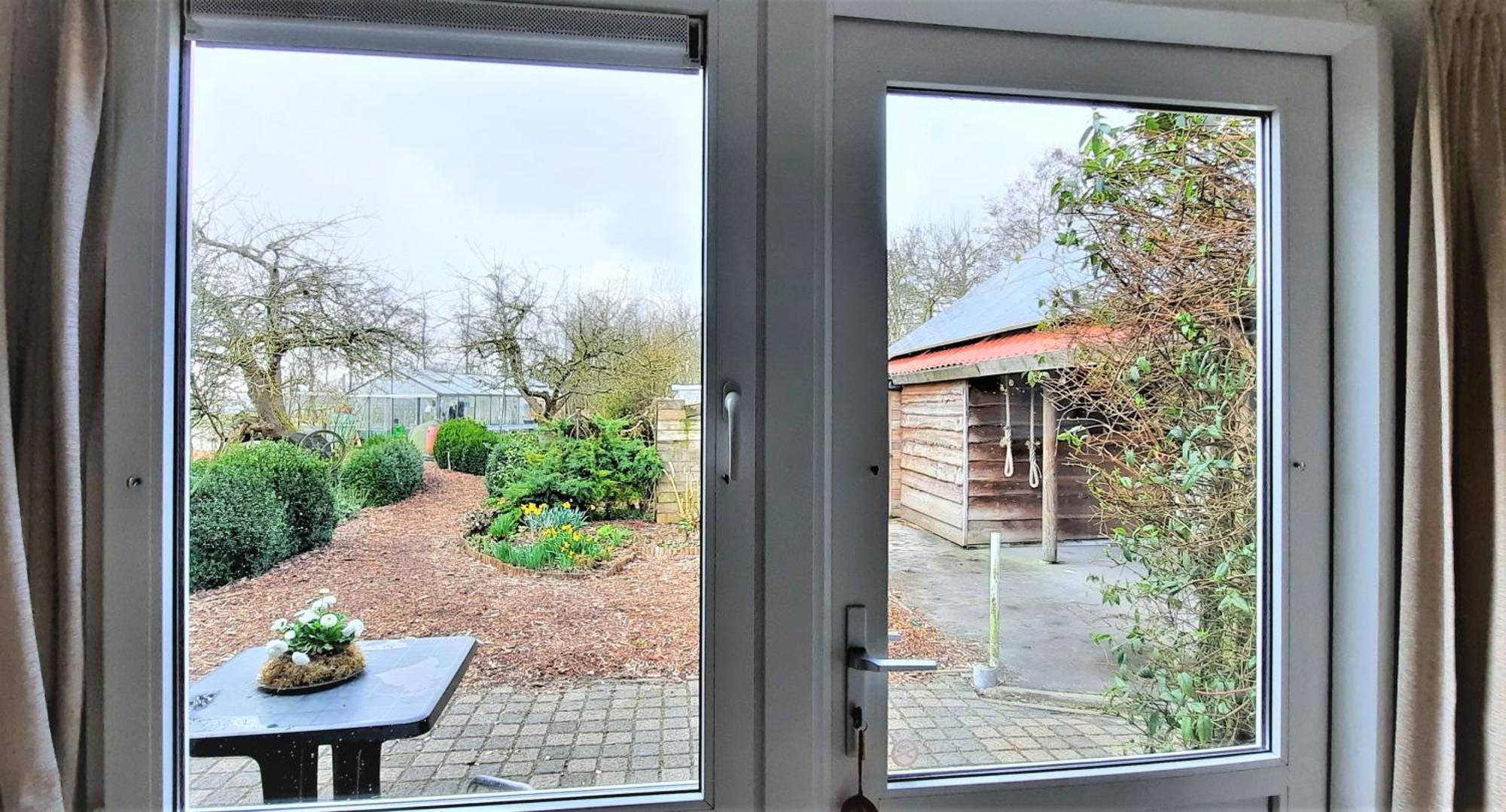 Appartement 2 Met Terras Aan De Tuin Van Op De Roemte Baflo Eksteriør billede